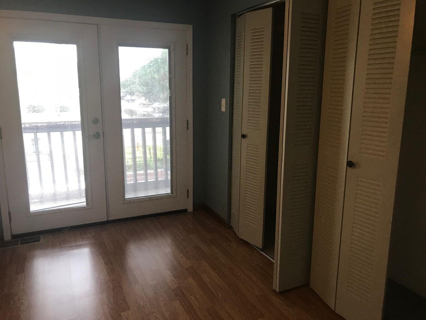 NEW WALTON VILLAGE - Residential Lease