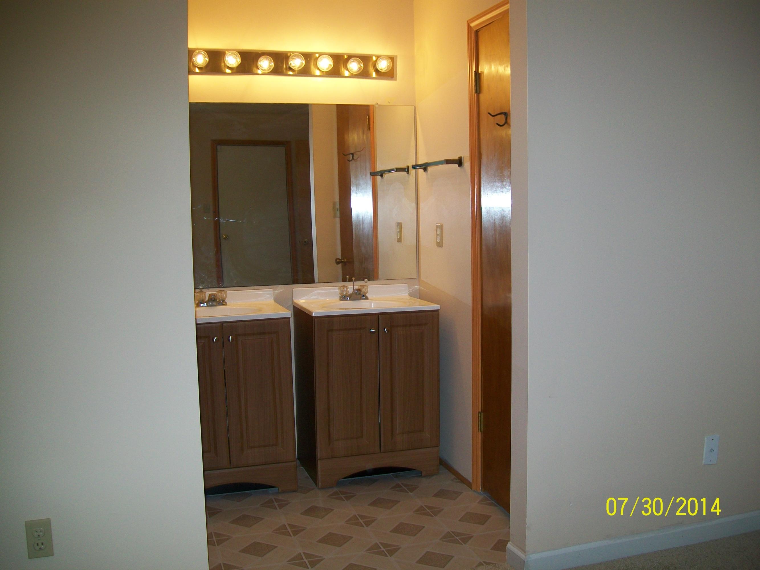 CIMARRON ESTATES - Residential Lease