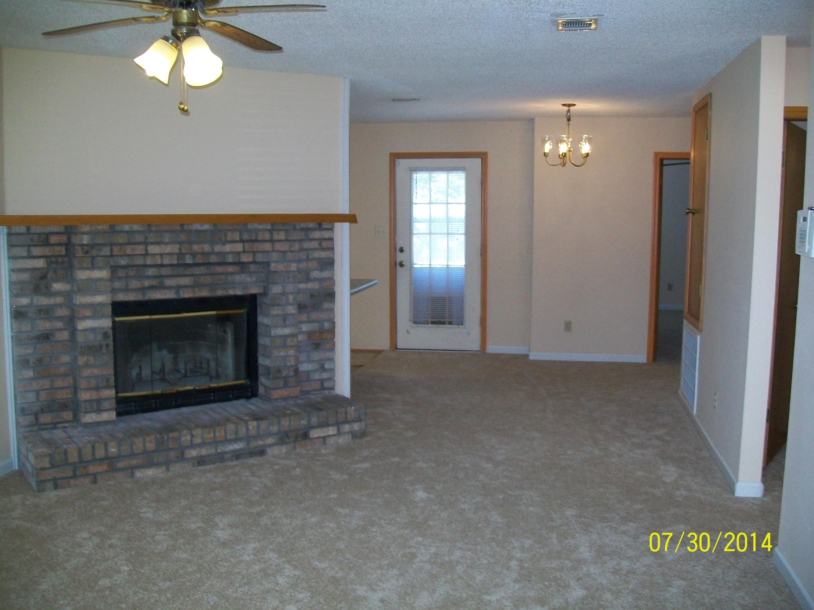 CIMARRON ESTATES - Residential Lease
