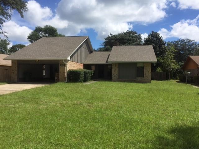Wonderful 3 Bedroom 2 Bath home in an established neighborhood in Bluewater Bay. This home has been updated with new tile, new paint, new appliances and some fixtures. Pets may be allowed with prior approval and $400 non-refundable pet fee. No Smoking. Call today!