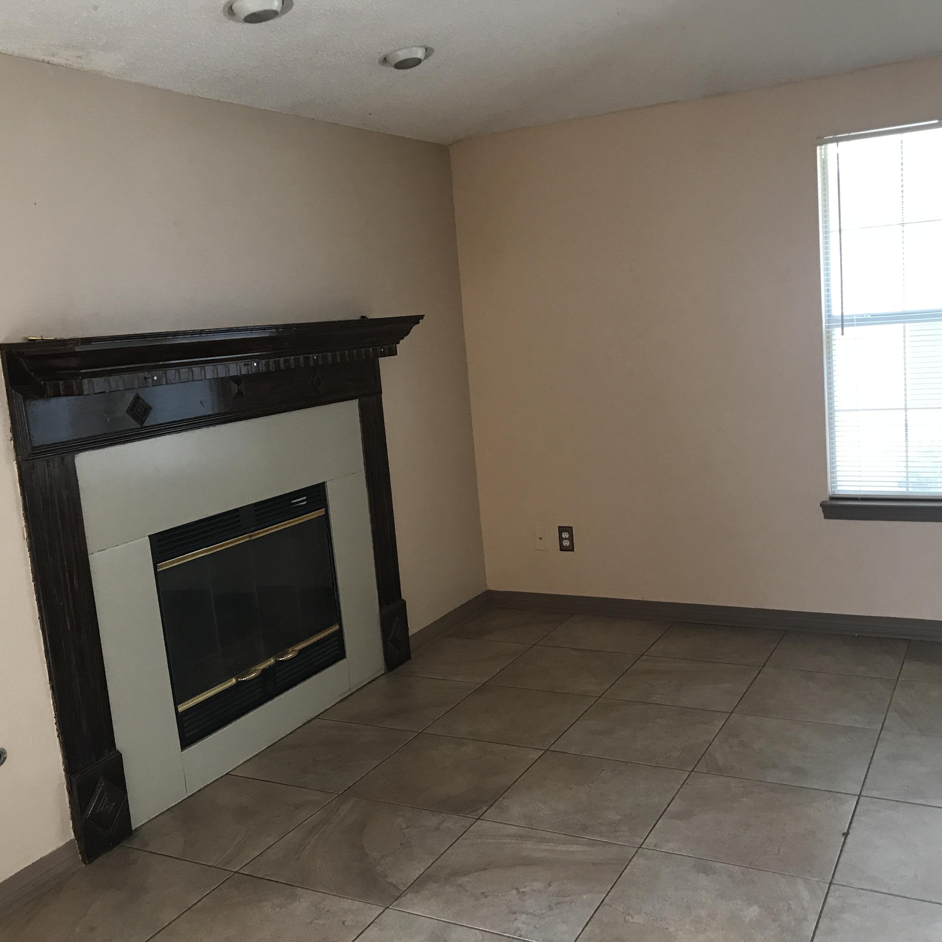 PIEDMONT PLACE - Residential Lease