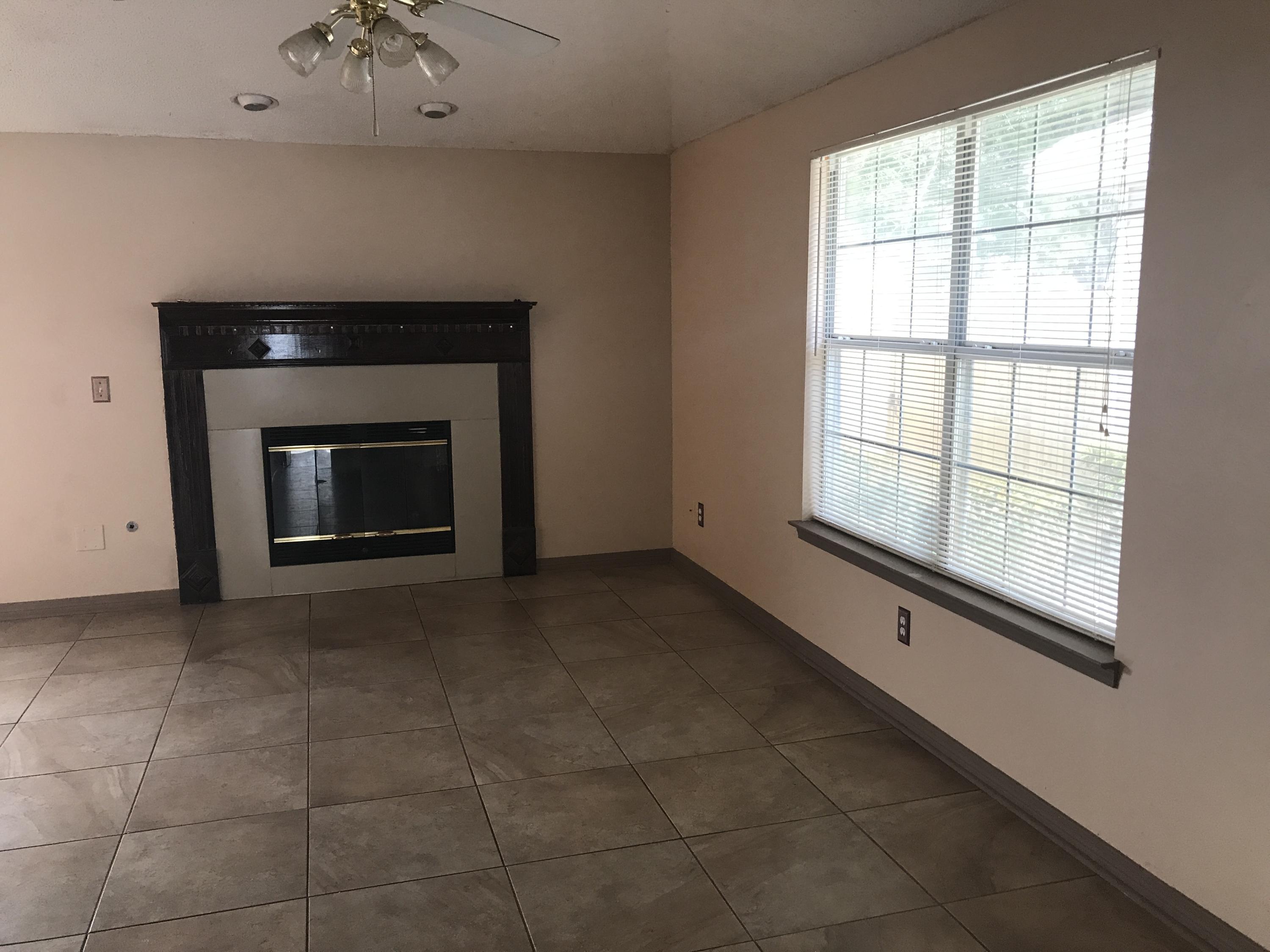PIEDMONT PLACE - Residential Lease