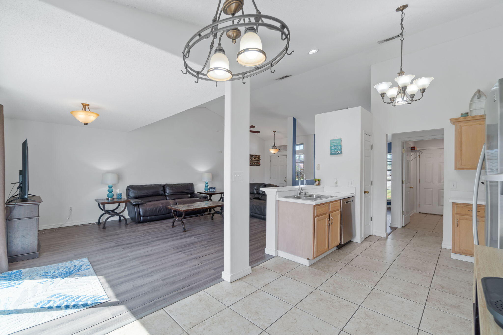 ROSS CROSSING - Residential