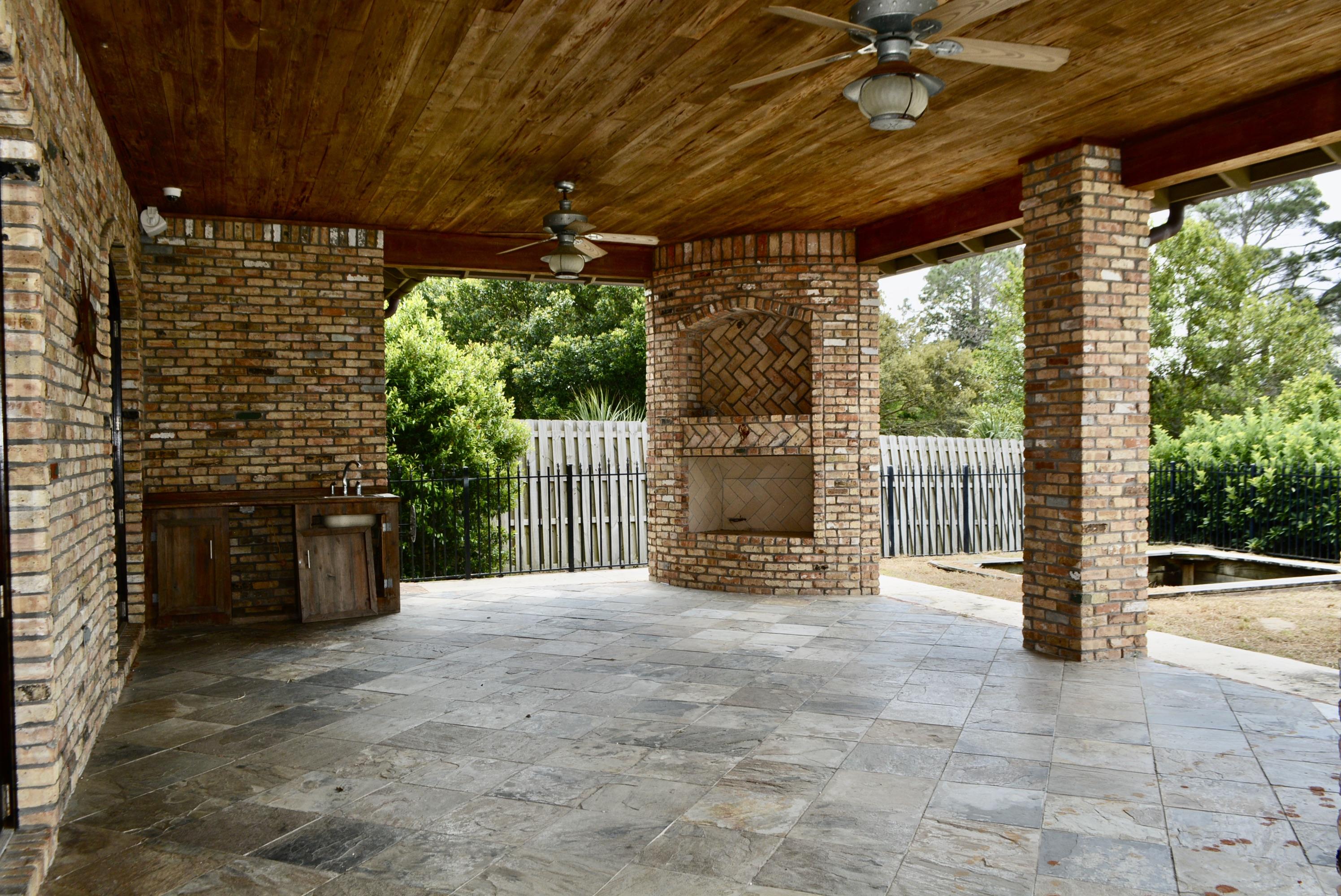 JOES BAYOU 1ST ADDN - Residential