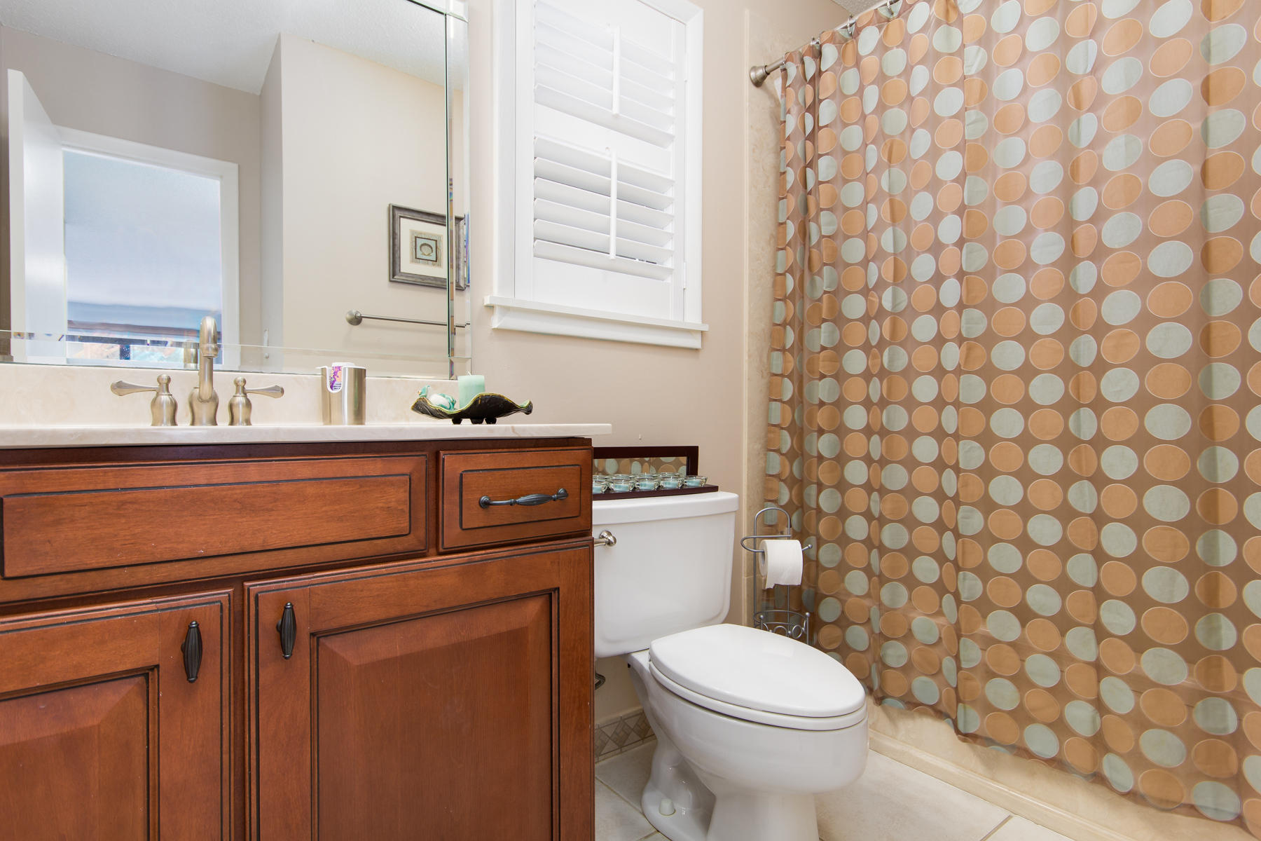BEACHWOOD VILLAS CONDO - Residential