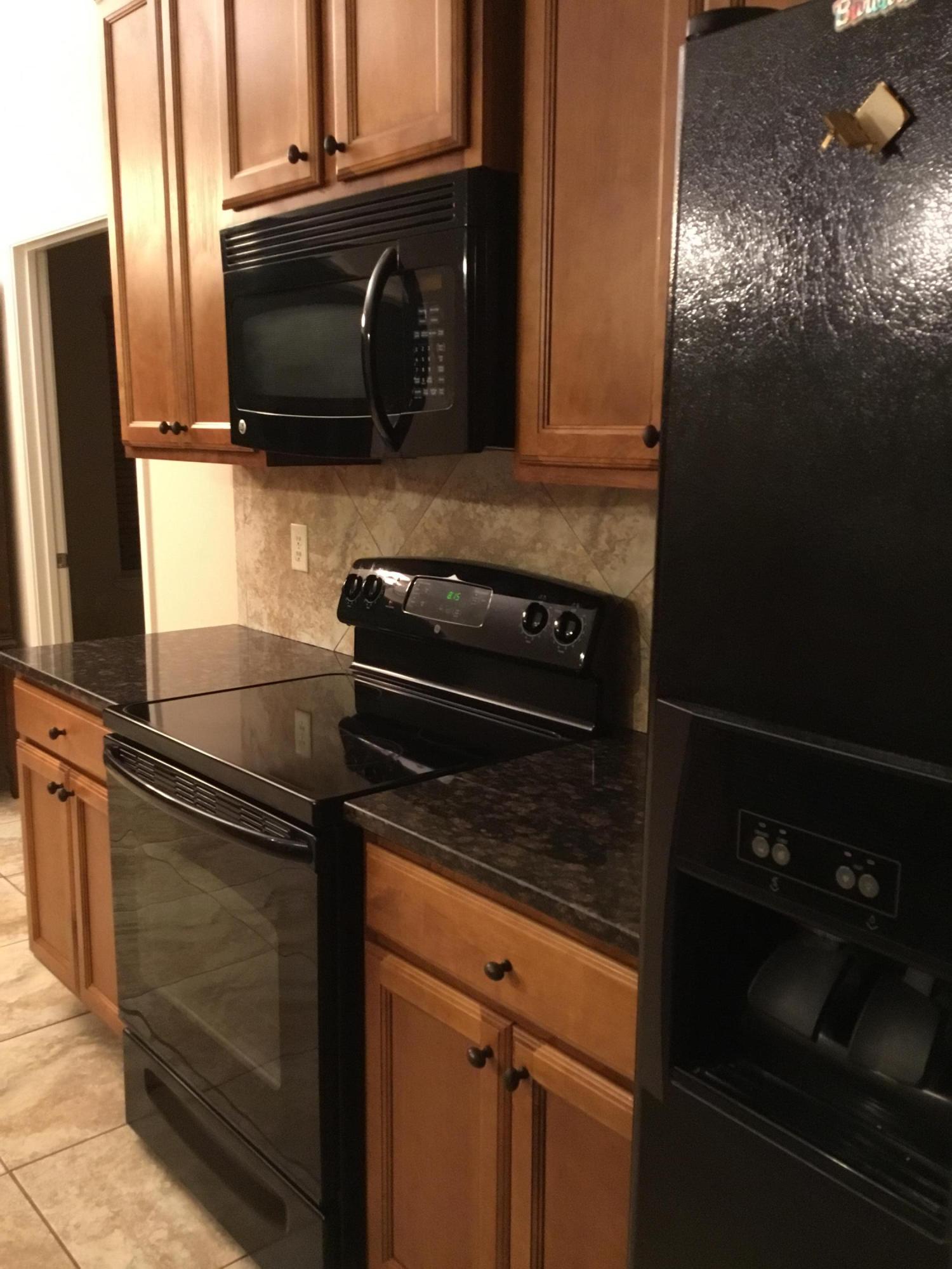 KUYKENDALL EST - Residential Lease