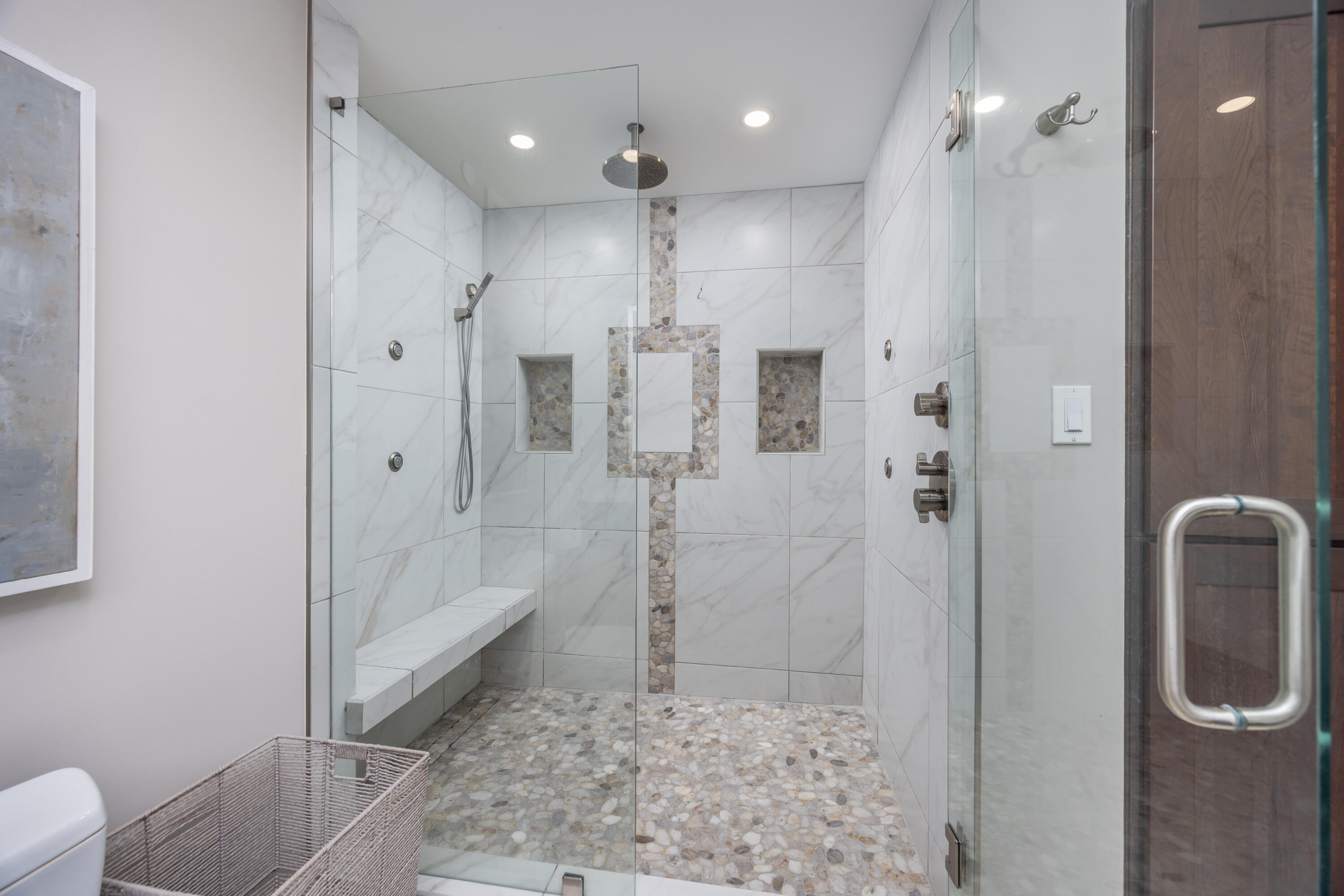 BREAKERS OF FWB PH 1 - Residential