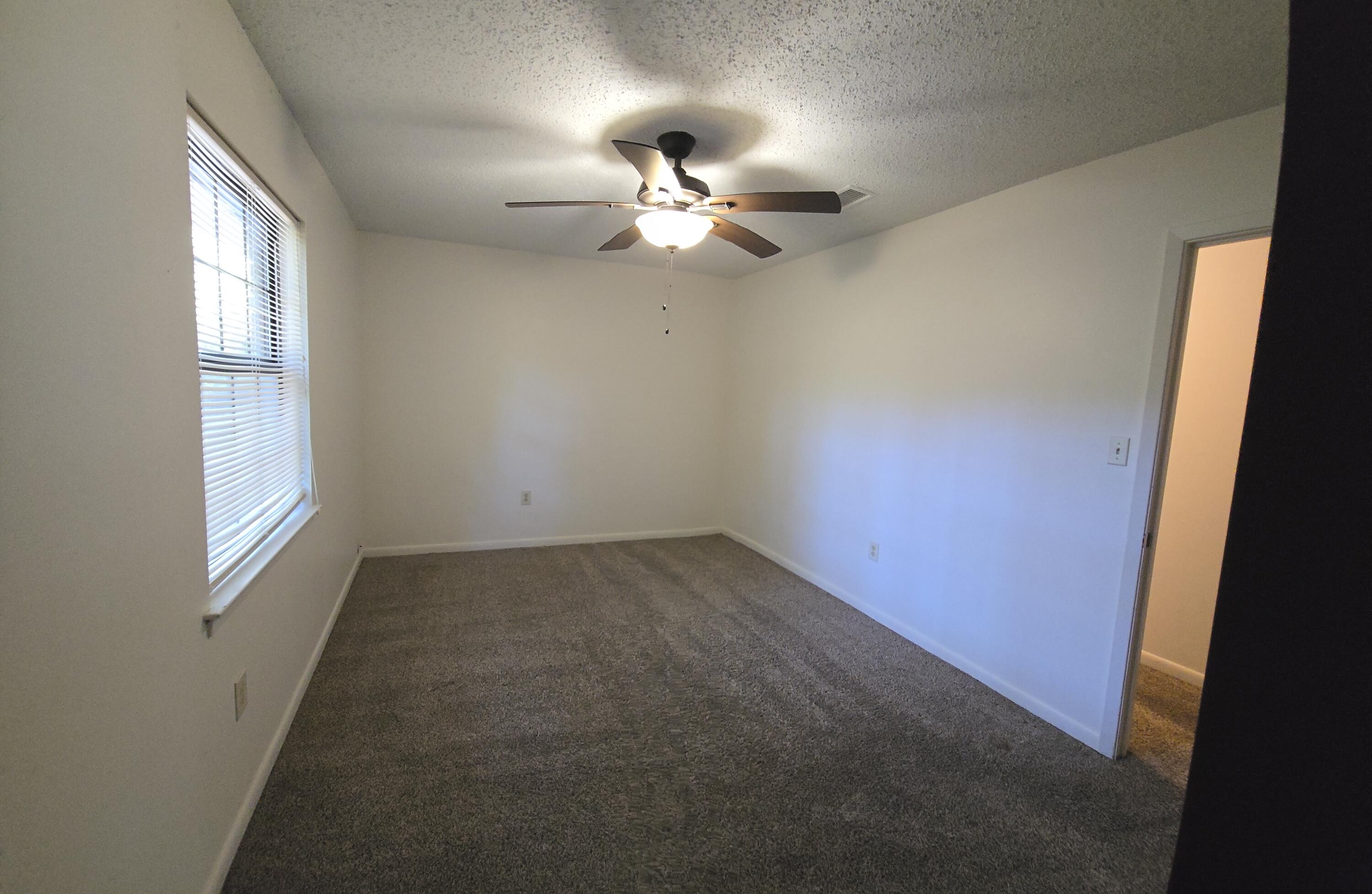 BERKSHIRE WOODS - Residential Lease
