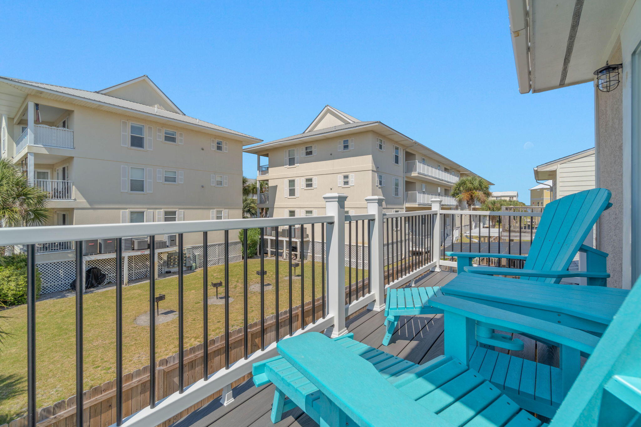 Whispering Sands Townhomes - Residential