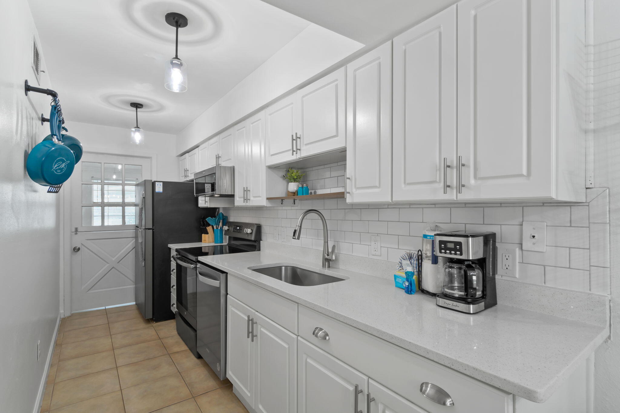 Whispering Sands Townhomes - Residential