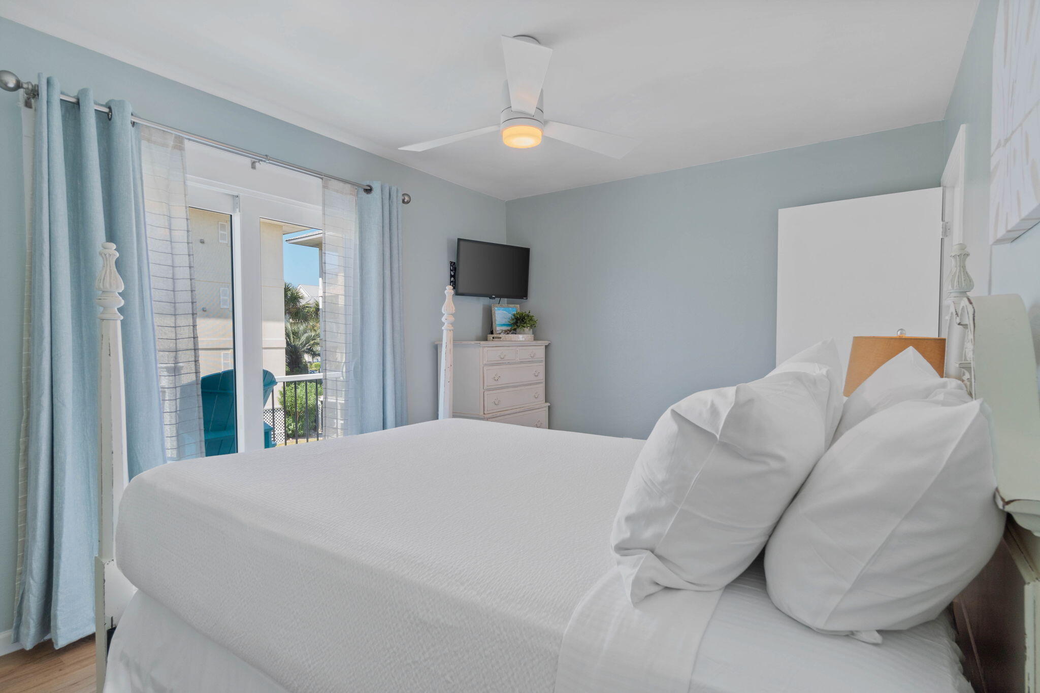 Whispering Sands Townhomes - Residential