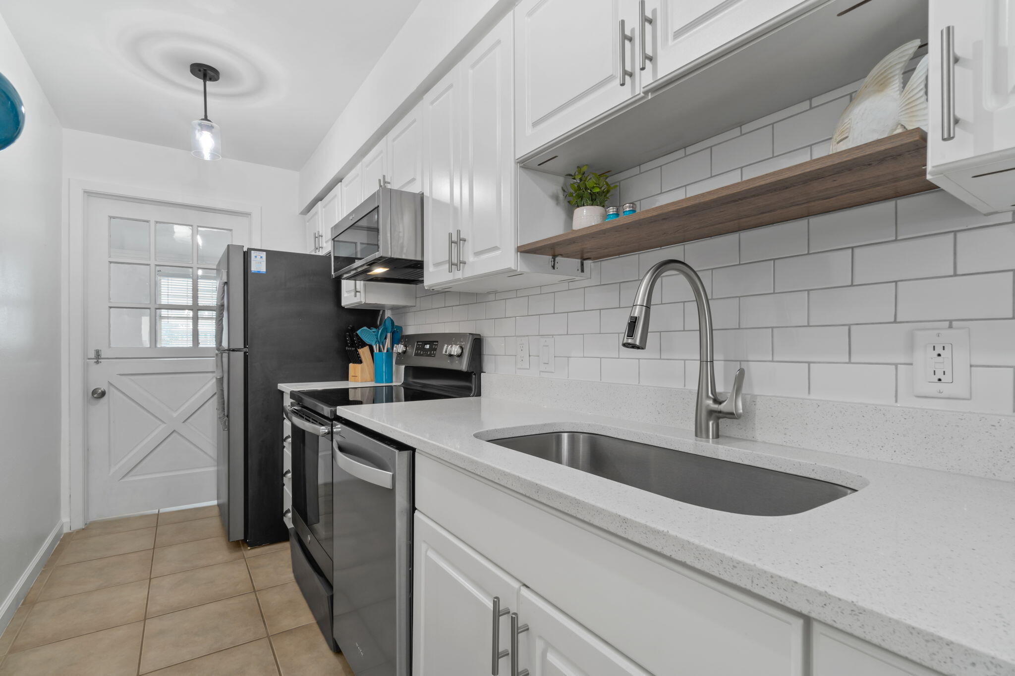 Whispering Sands Townhomes - Residential