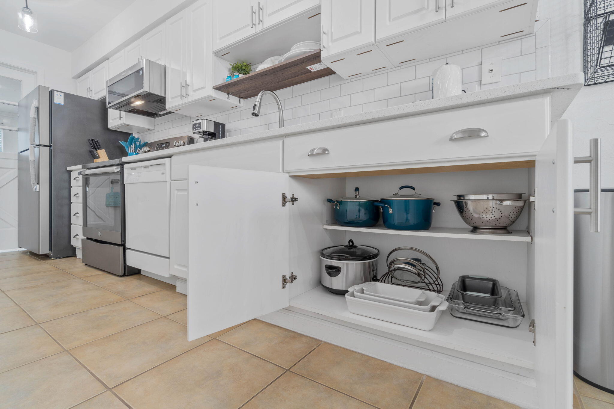 Whispering Sands Townhomes - Residential