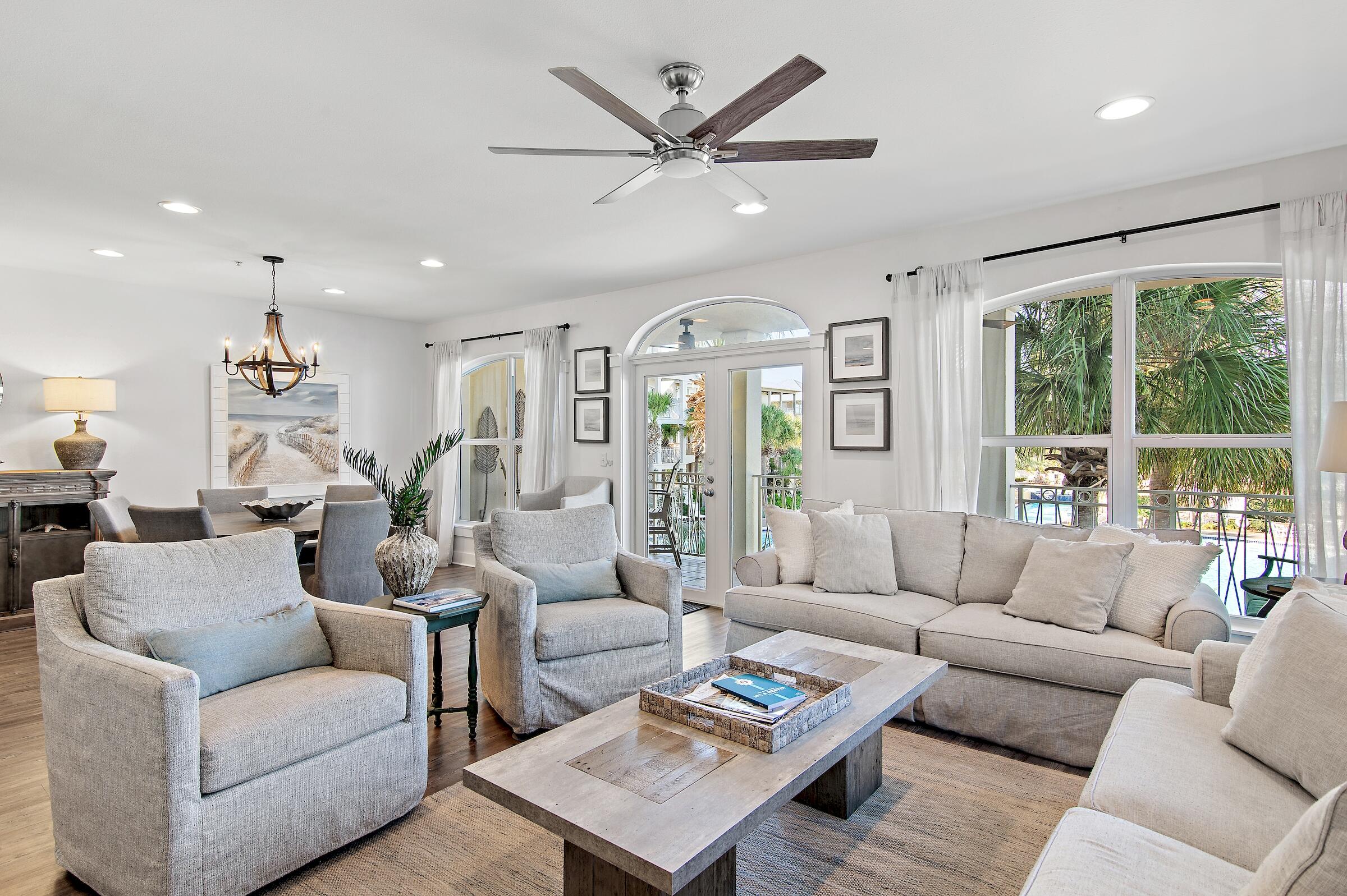 VILLAS AT SEACREST BEACH - Residential