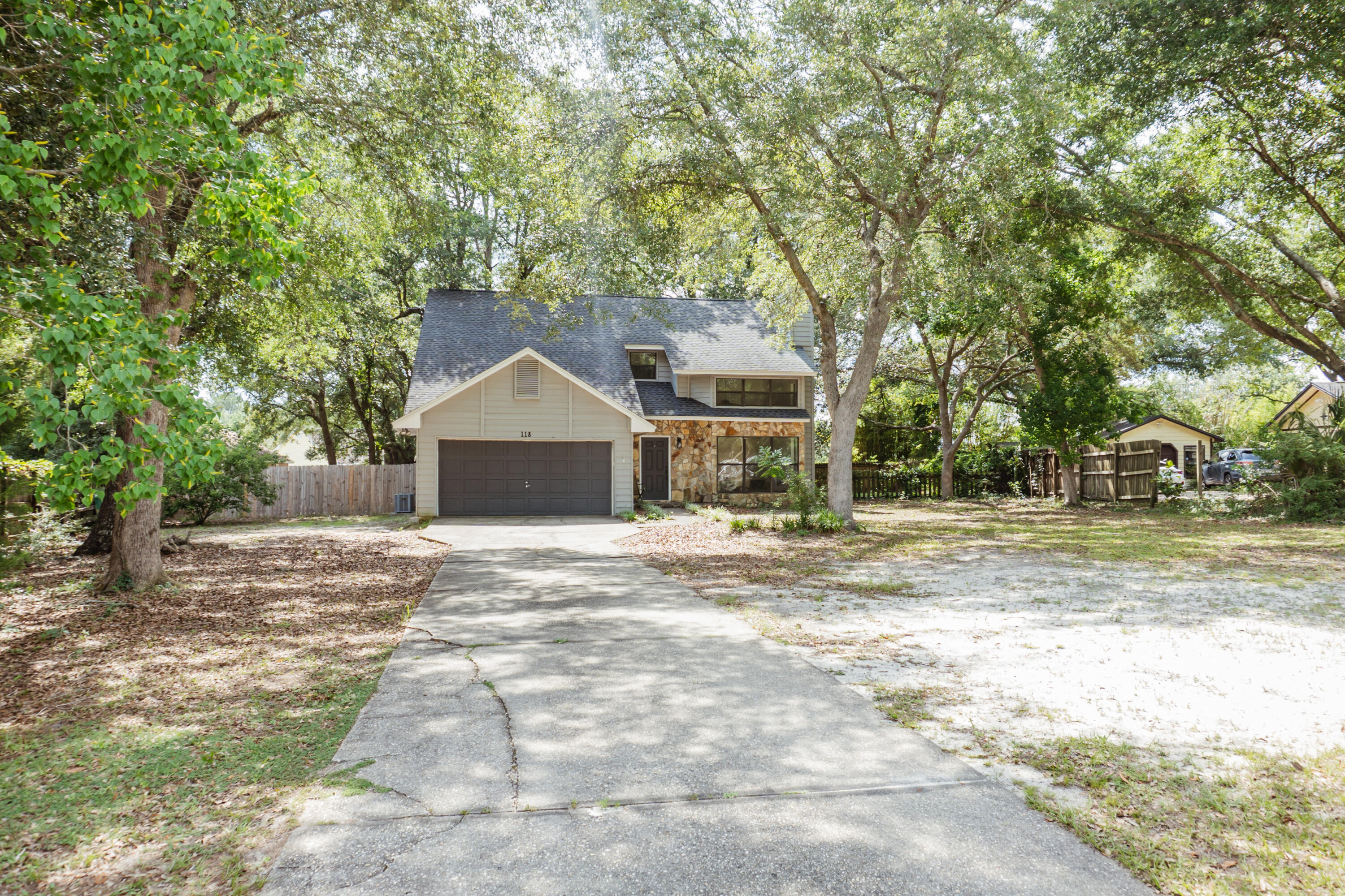 PAGE PLACE - Residential Lease
