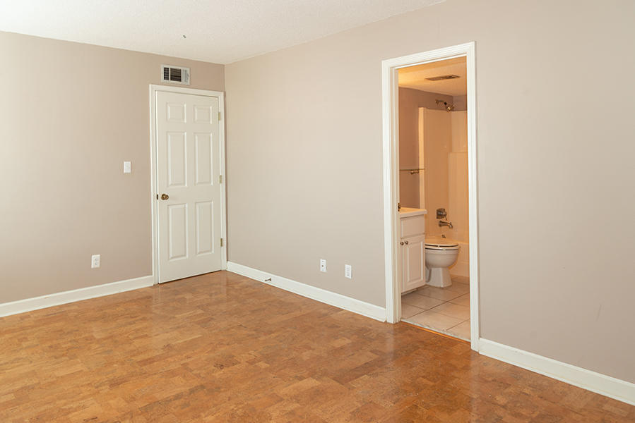 FINISTERRA CONDO - Residential Lease