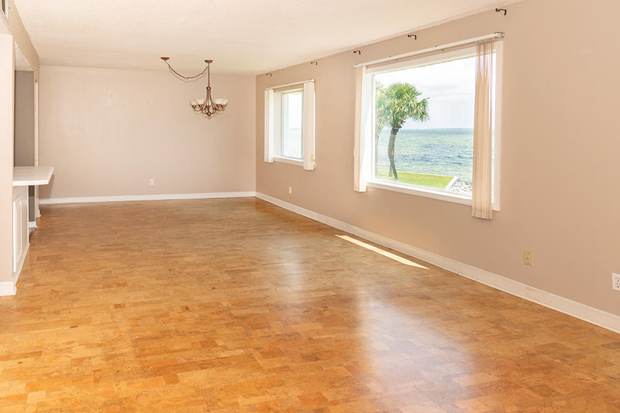 FINISTERRA CONDO - Residential Lease