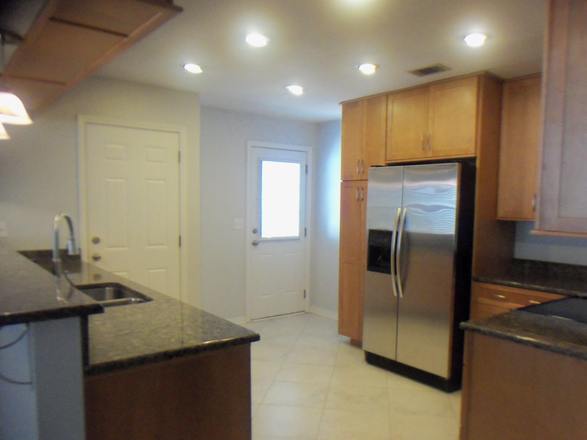 CREEKSIDE - Residential Lease