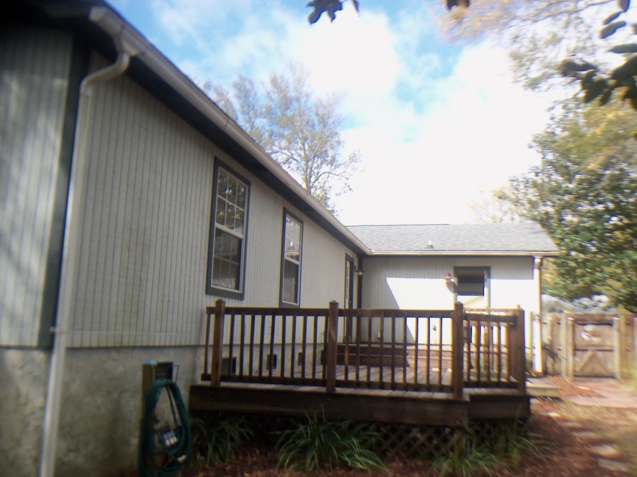 CREEKSIDE - Residential Lease