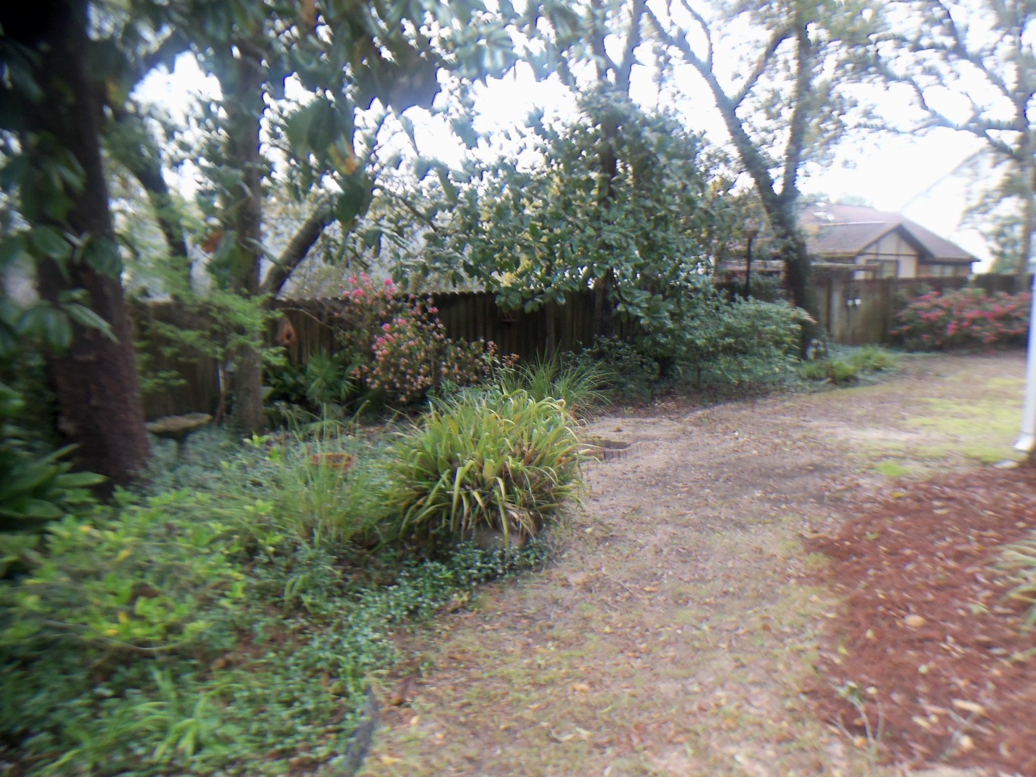 CREEKSIDE - Residential Lease