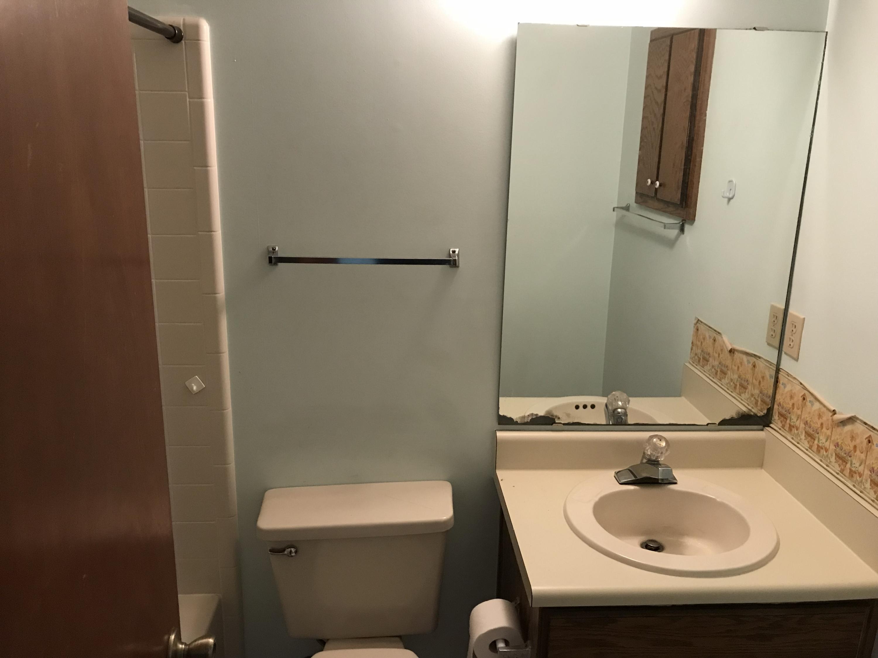 COUNTRYVIEW ESTATES - Residential Lease