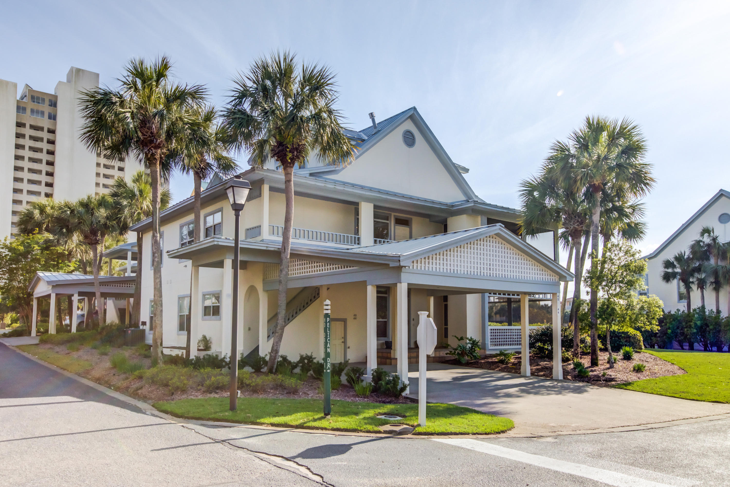 HIDDEN DUNES BEACH VILLAS CONDO - Residential