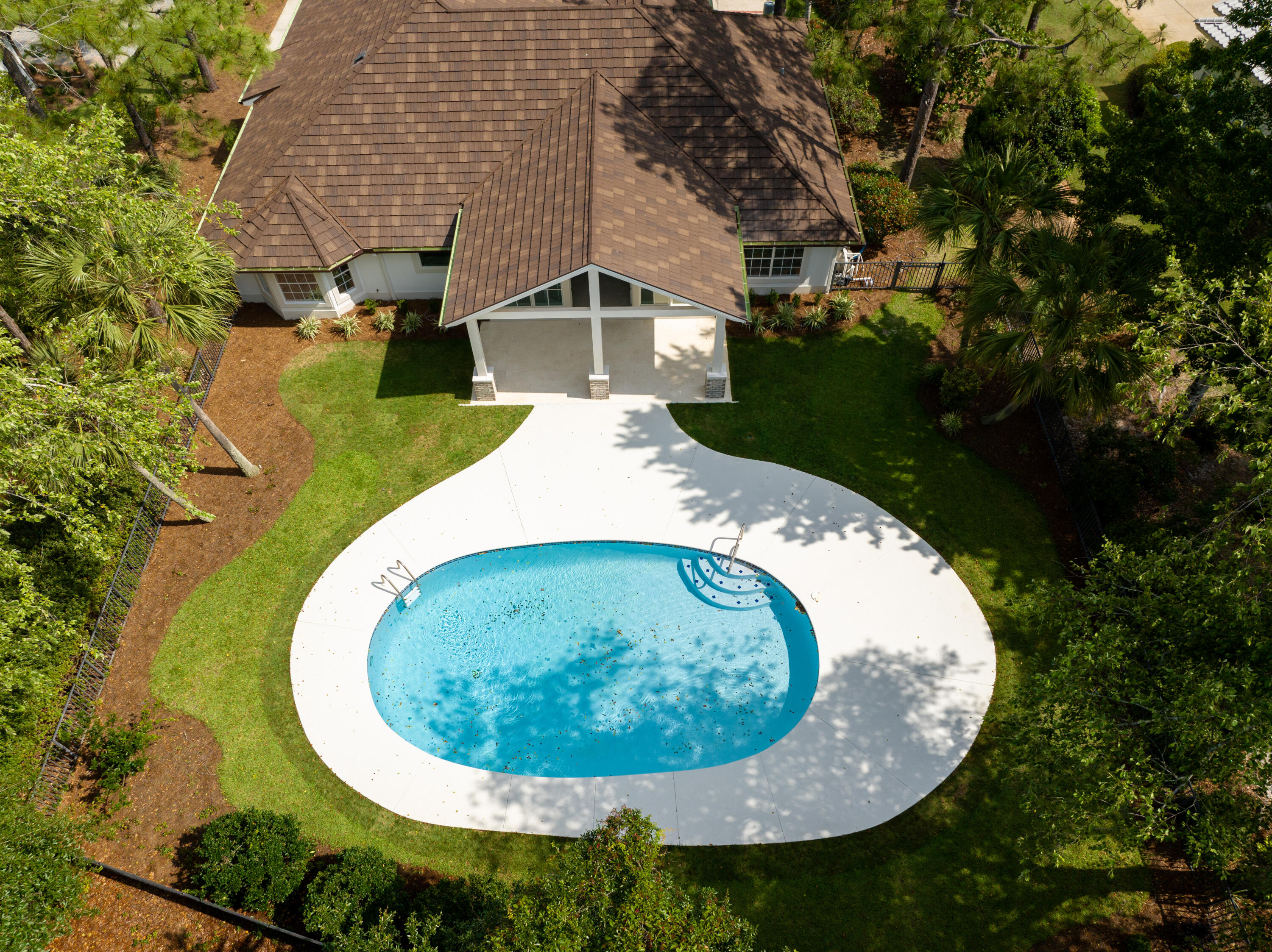 TROON DRIVE - Residential