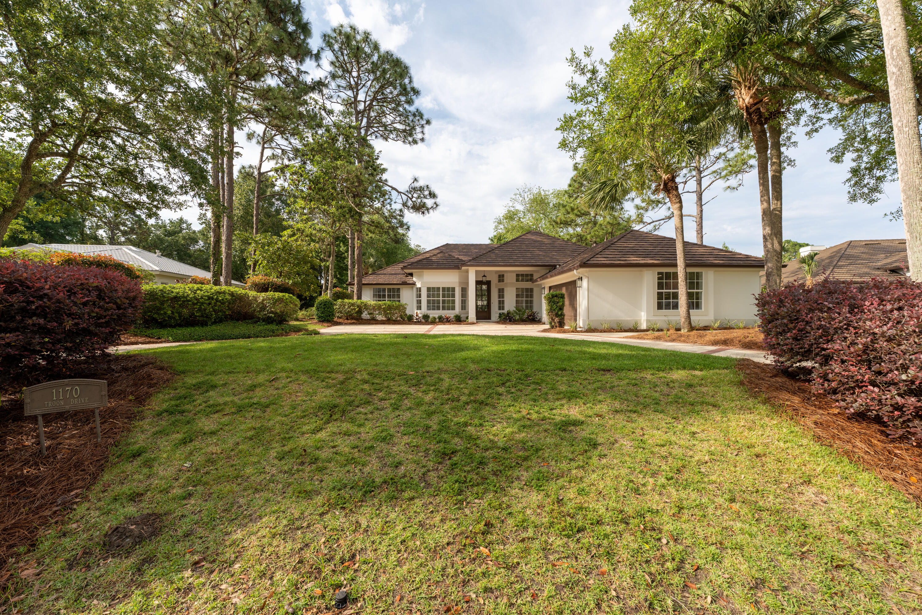 TROON DRIVE - Residential