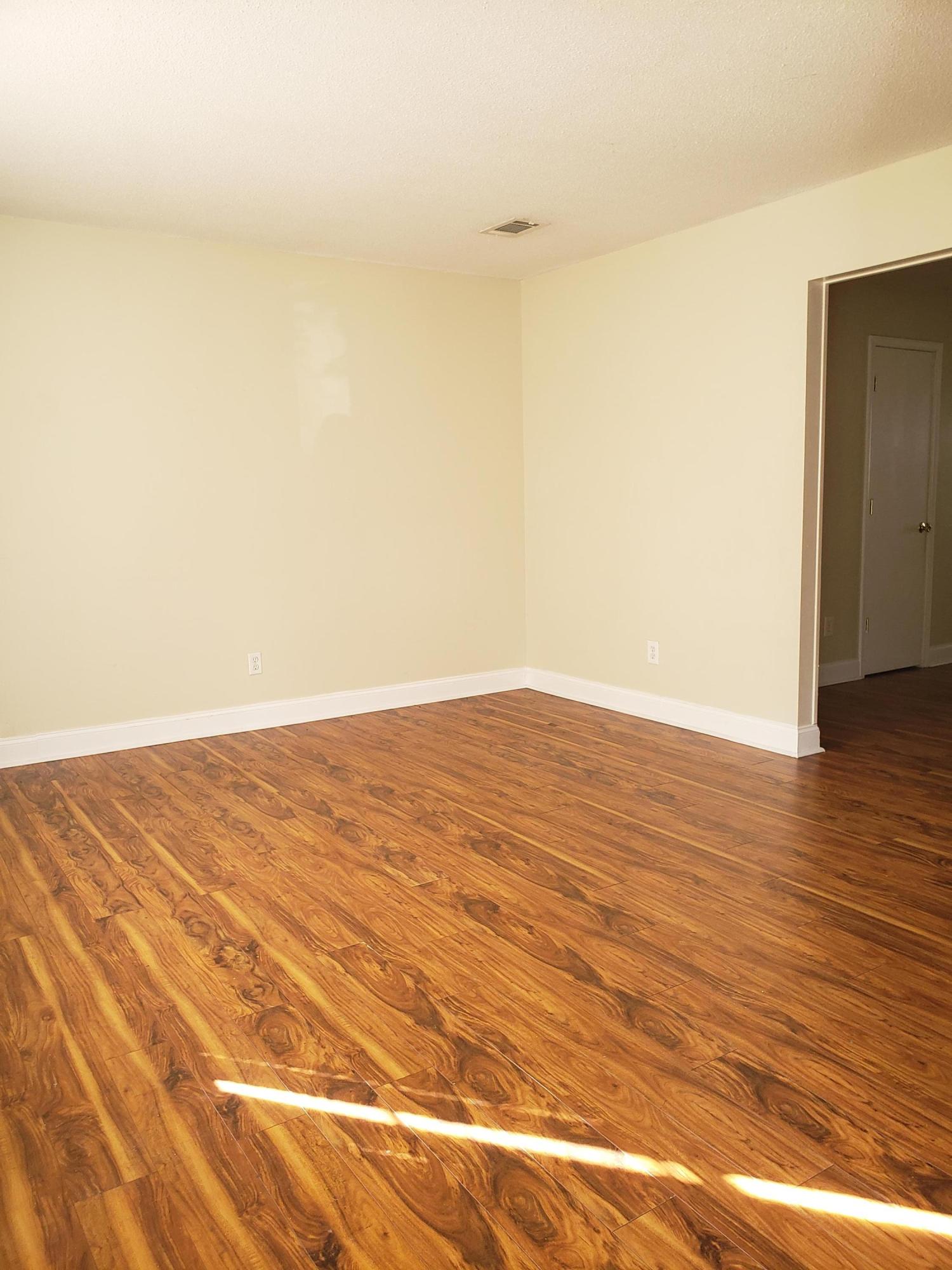 SHANGRA WOODS - Residential Lease