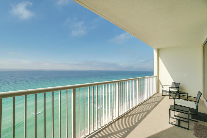 MAJESTIC BEACH TOWERS II - Residential