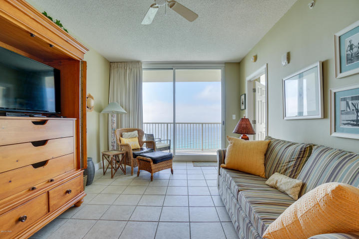 MAJESTIC BEACH TOWERS II - Residential