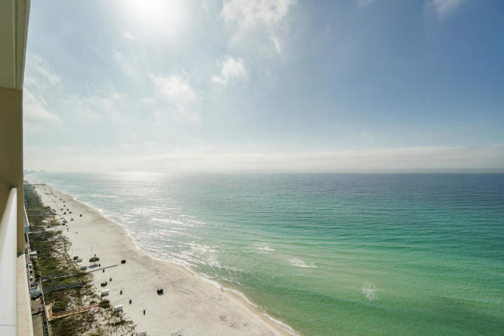 MAJESTIC BEACH TOWERS II - Residential
