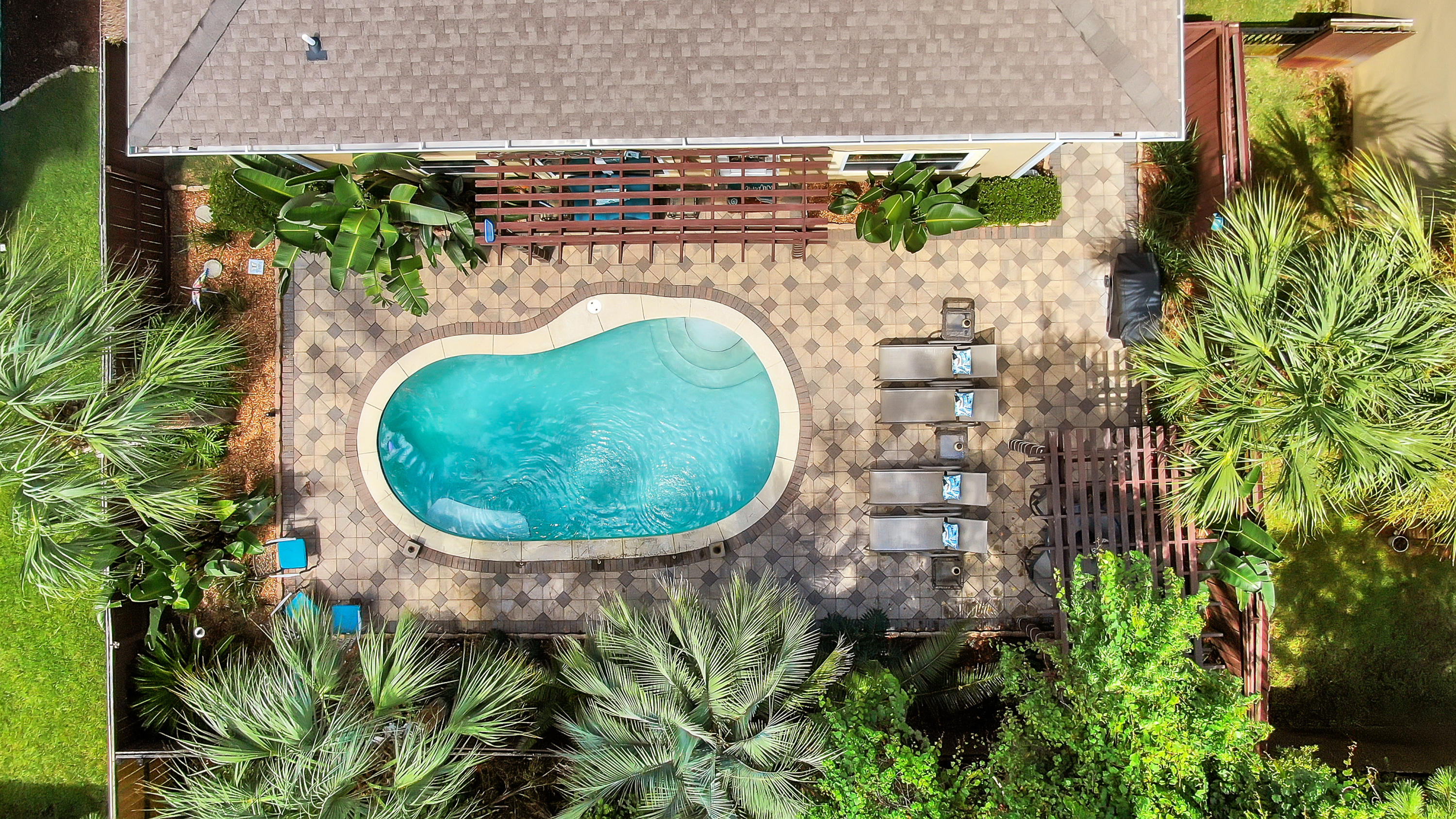 BAYWALK Landing - Residential