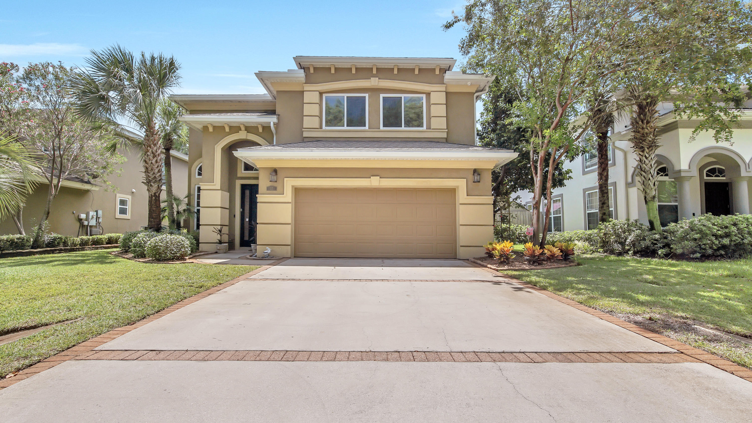 BAYWALK Landing - Residential