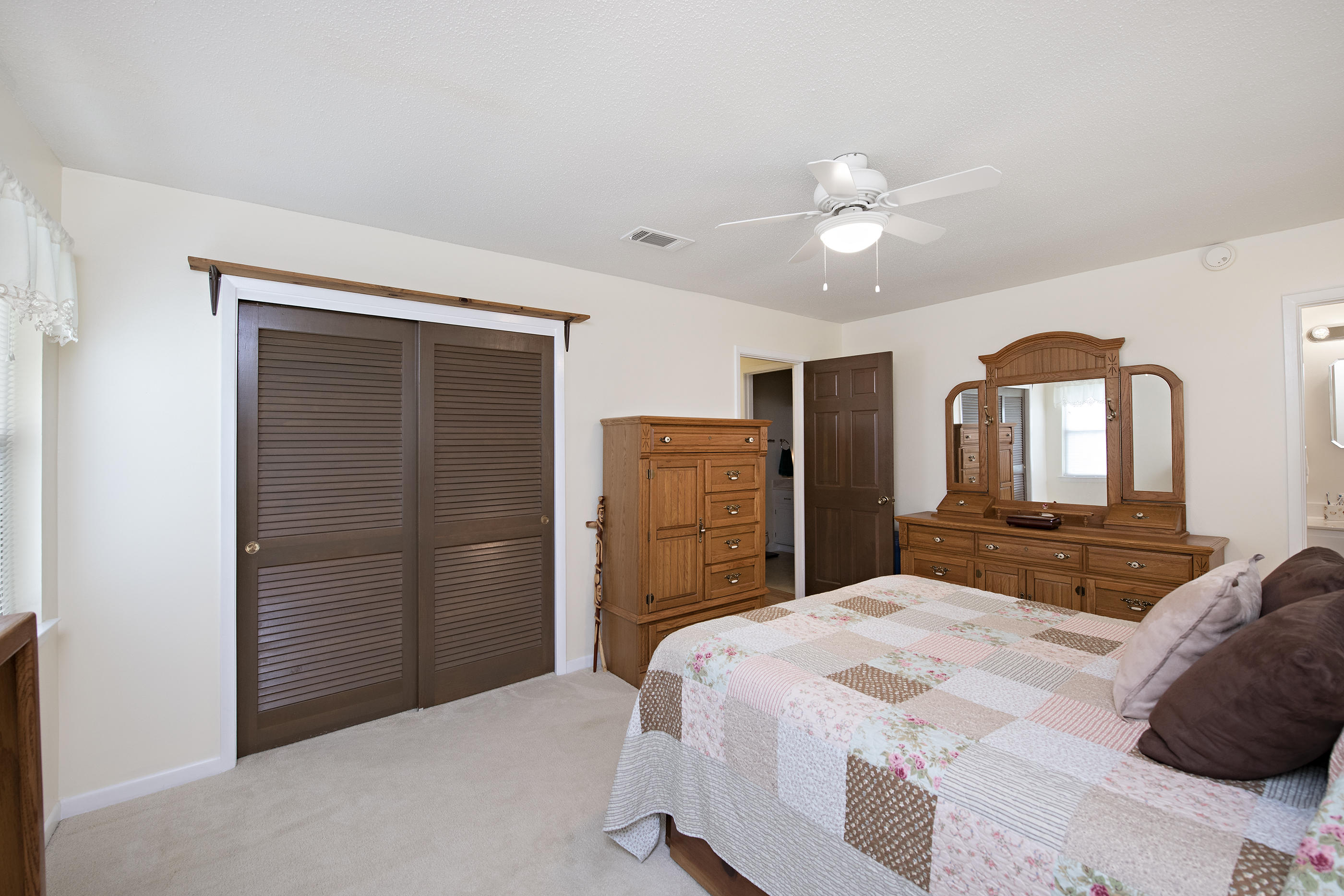 LAKE LORRAINE ESTATES 2 - Residential
