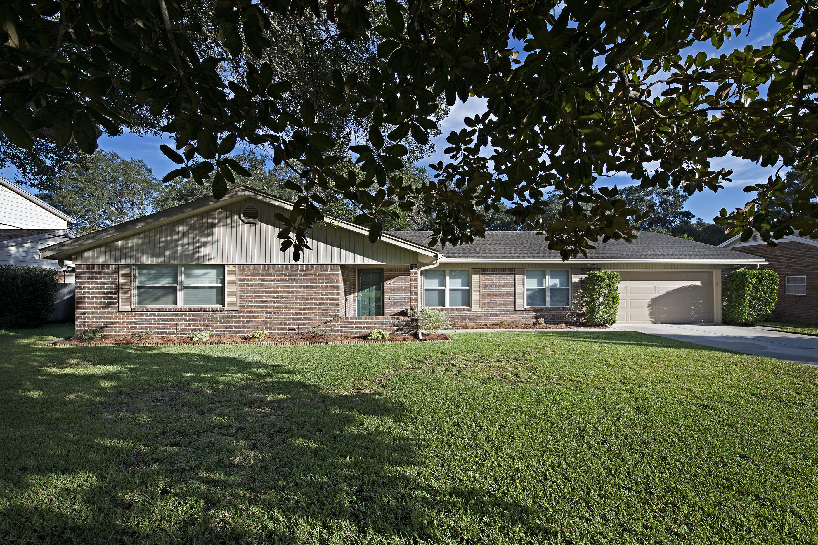 LAKE LORRAINE ESTATES 2 - Residential