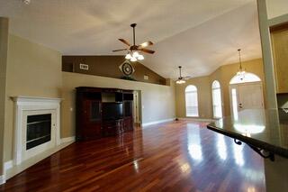 FOX VALLEY - Residential Lease