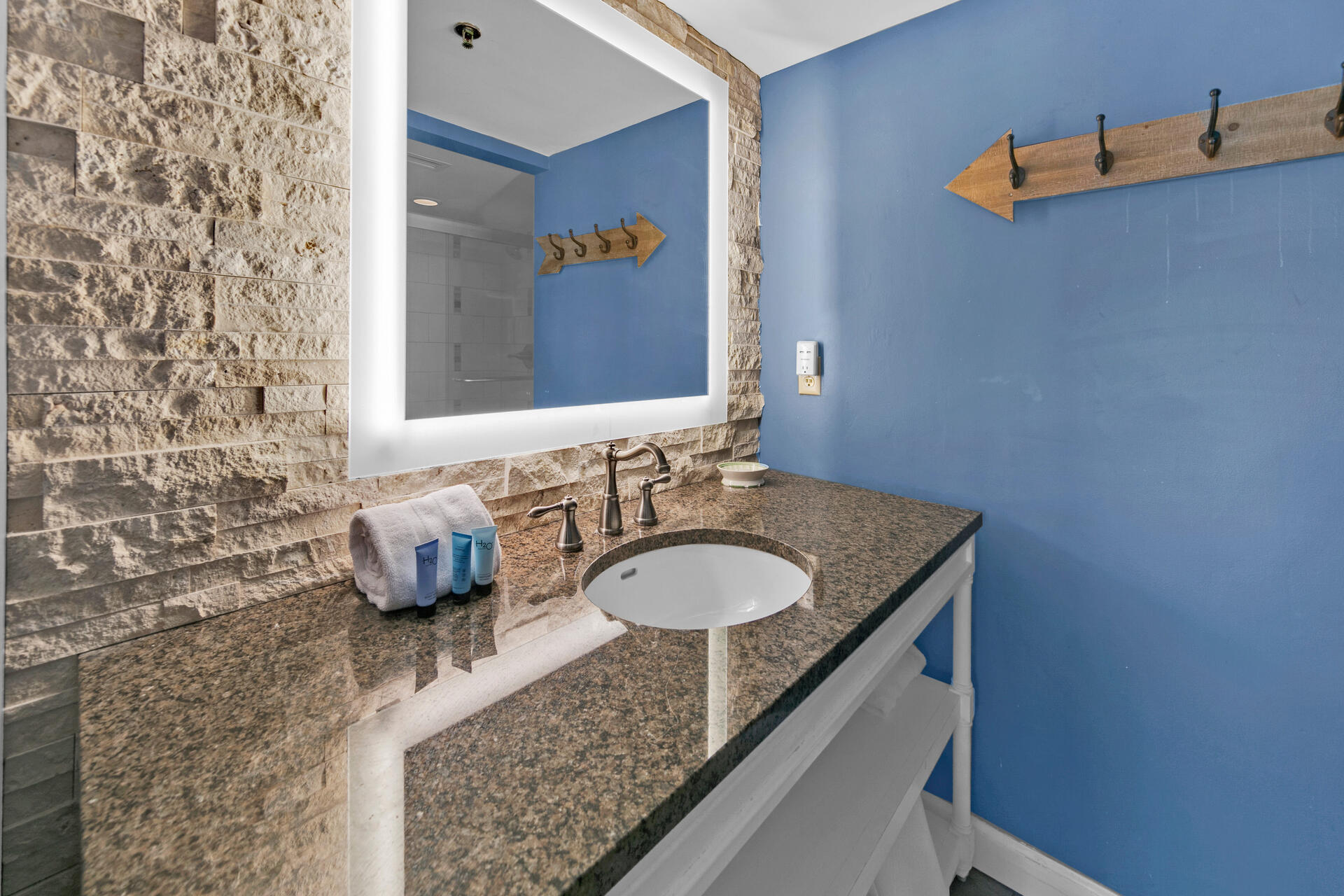 BEACHCREST CONDO - Residential
