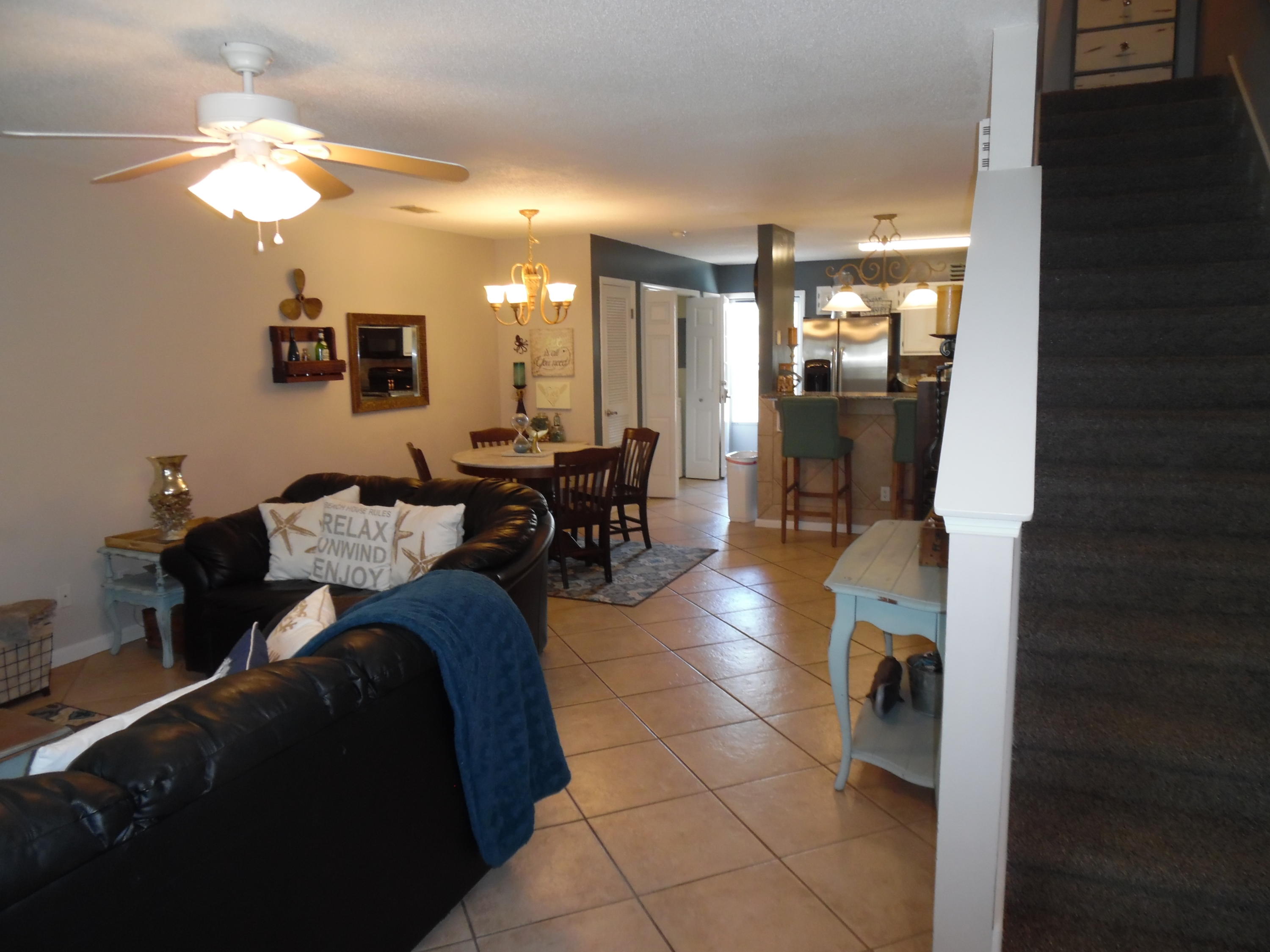 WOODLAND SHORES T/H PH 2 - Residential