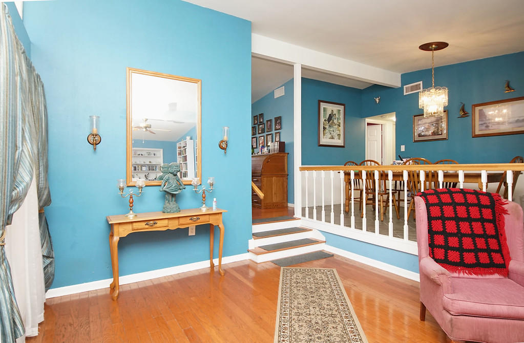 HOWARD S/D - Residential