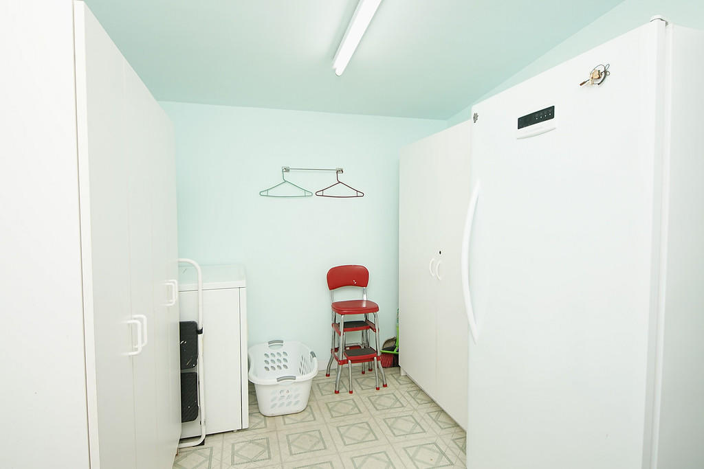 HOWARD S/D - Residential