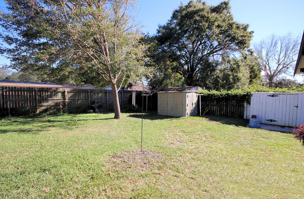 HOWARD S/D - Residential