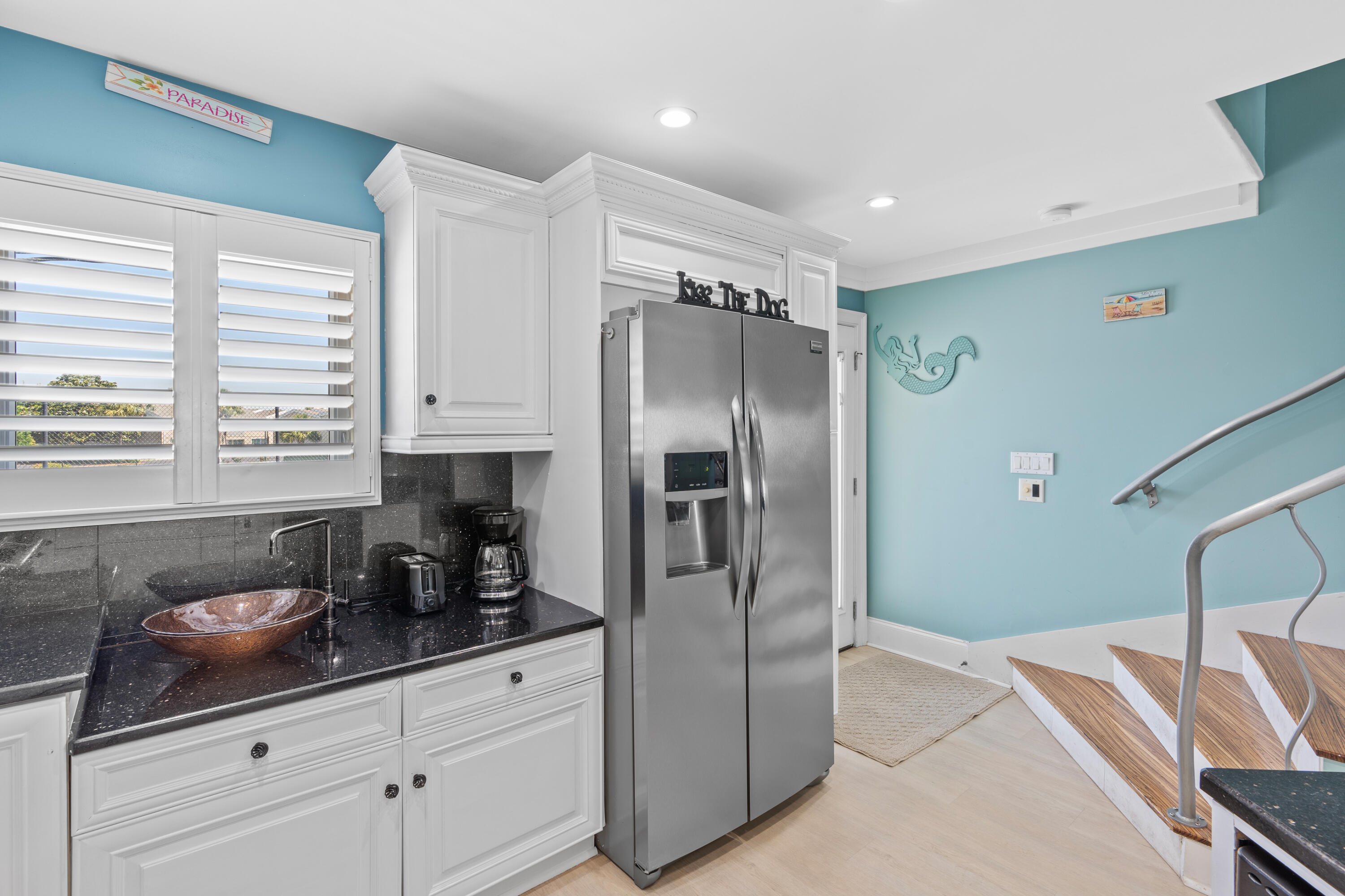 SAND PEBBLES T/H - Residential