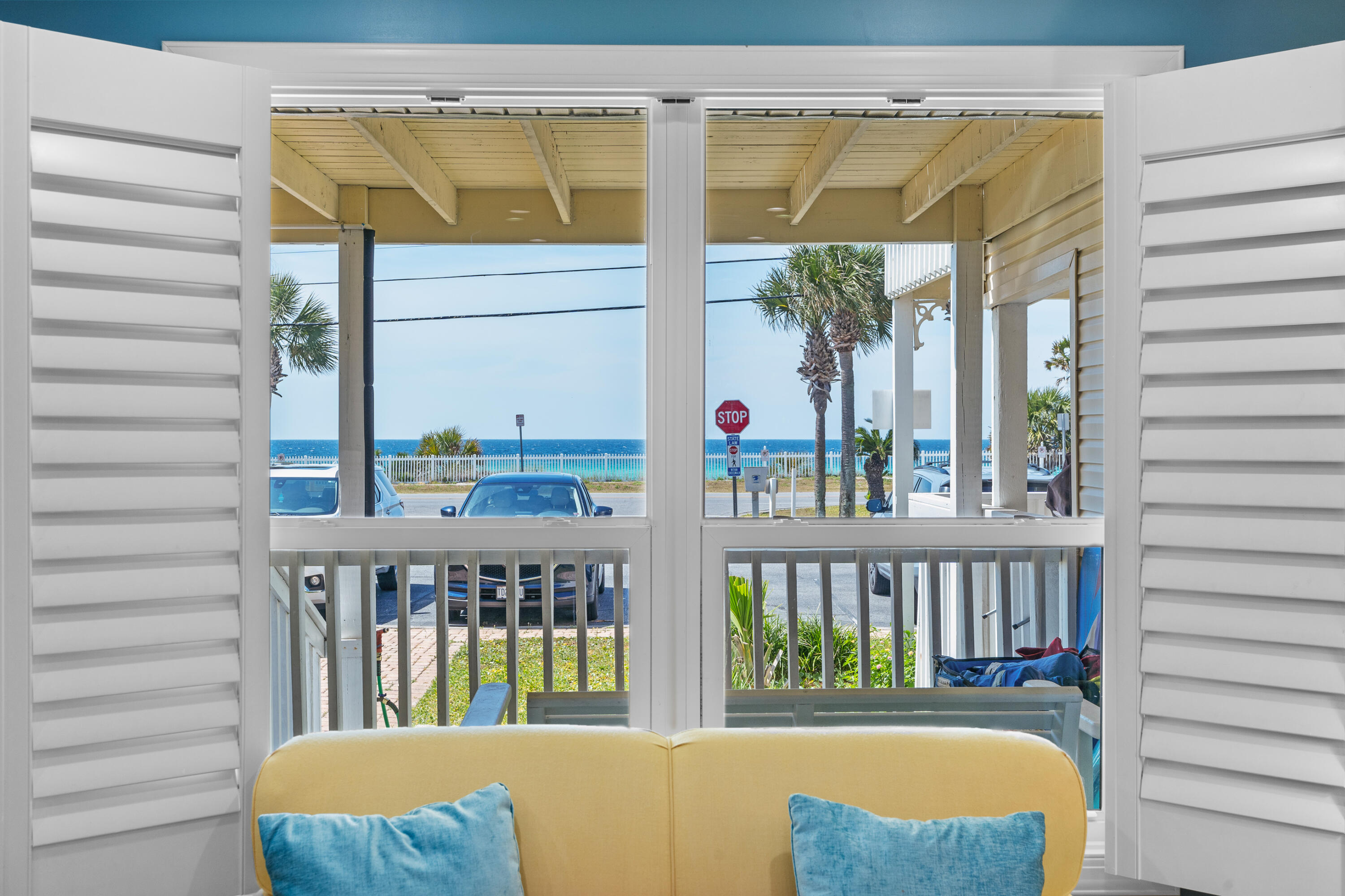 SAND PEBBLES T/H - Residential
