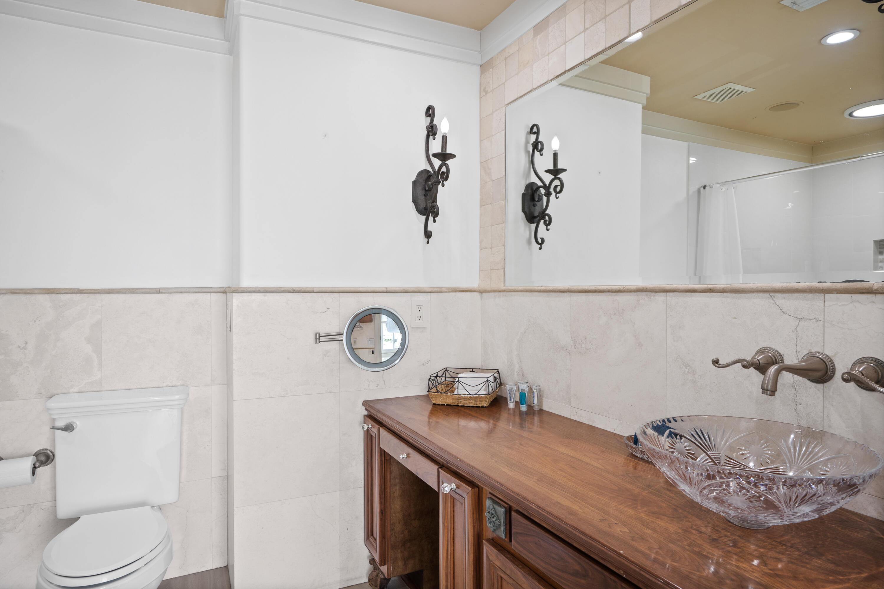 SAND PEBBLES T/H - Residential