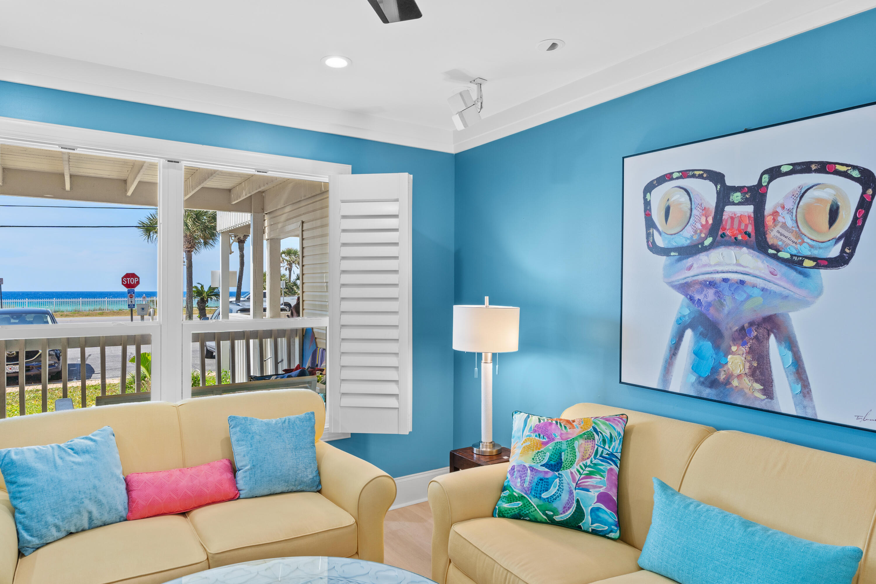 SAND PEBBLES T/H - Residential