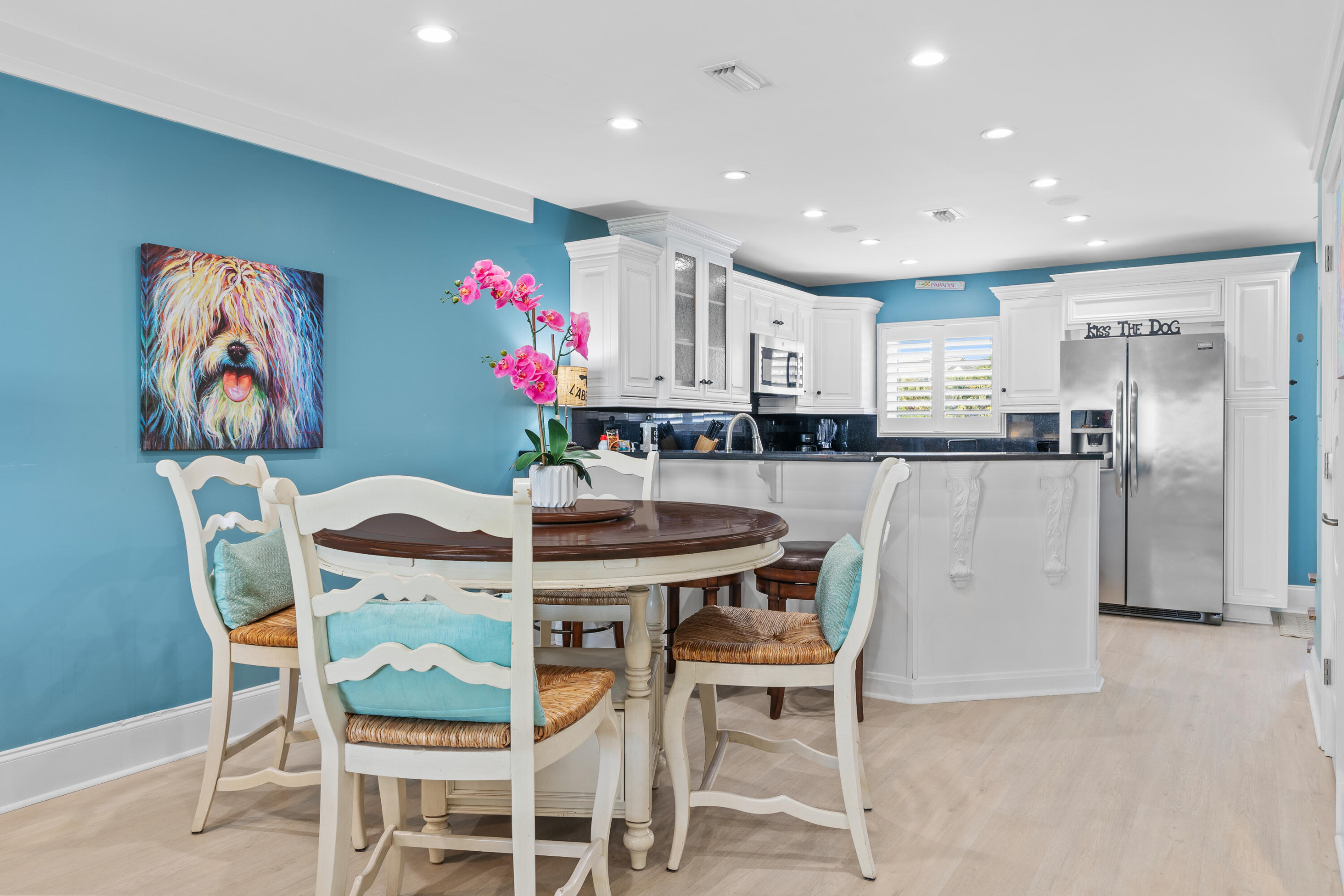 SAND PEBBLES T/H - Residential