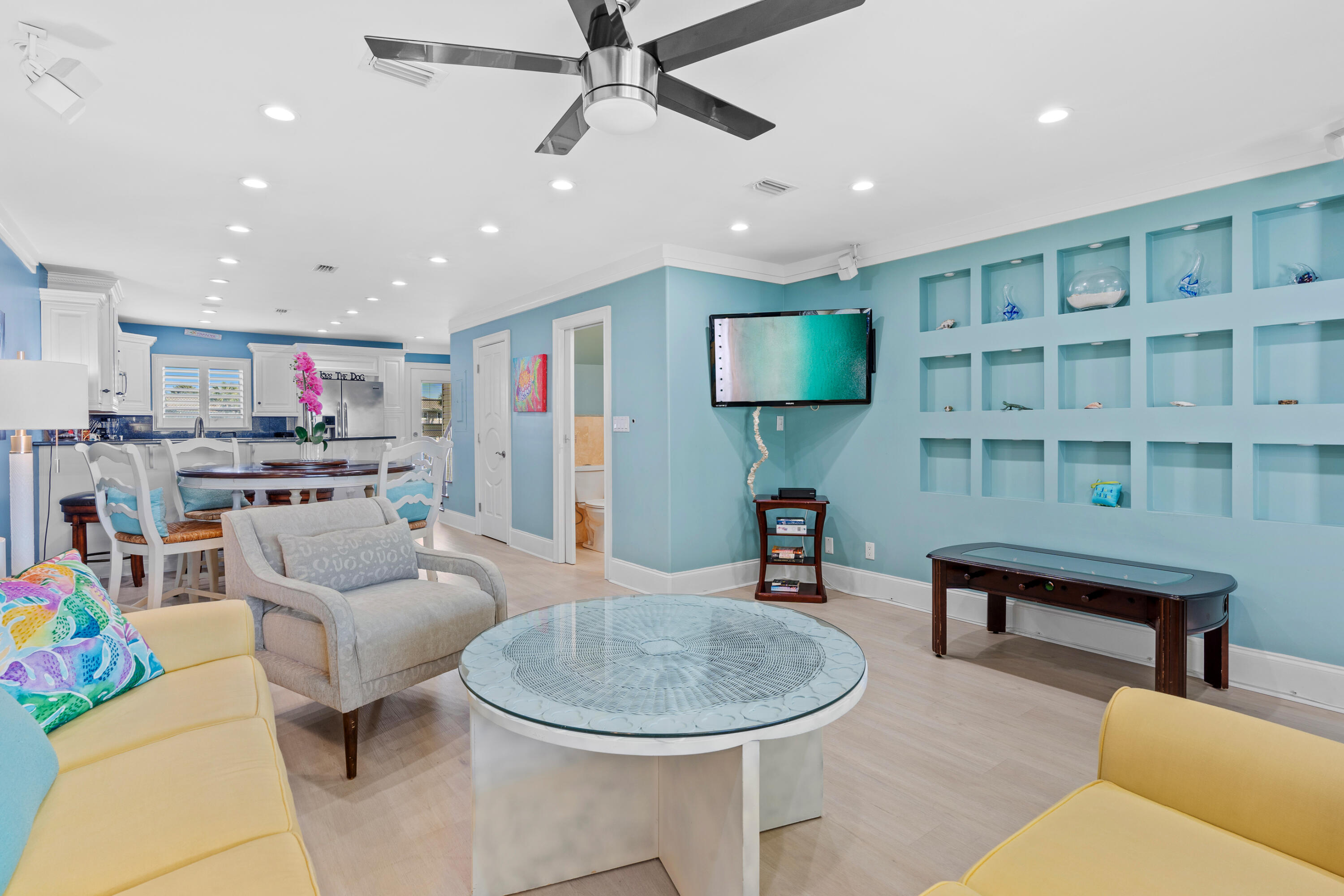 SAND PEBBLES T/H - Residential