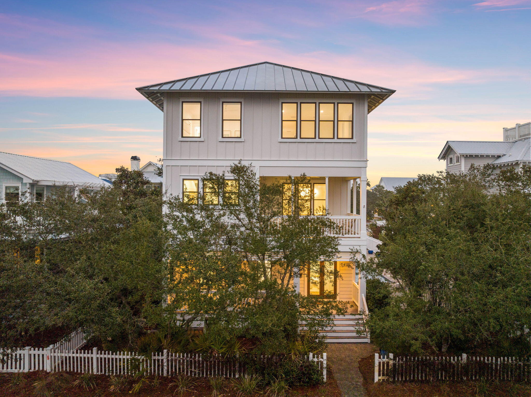 OLD FLORIDA BEACH - Residential