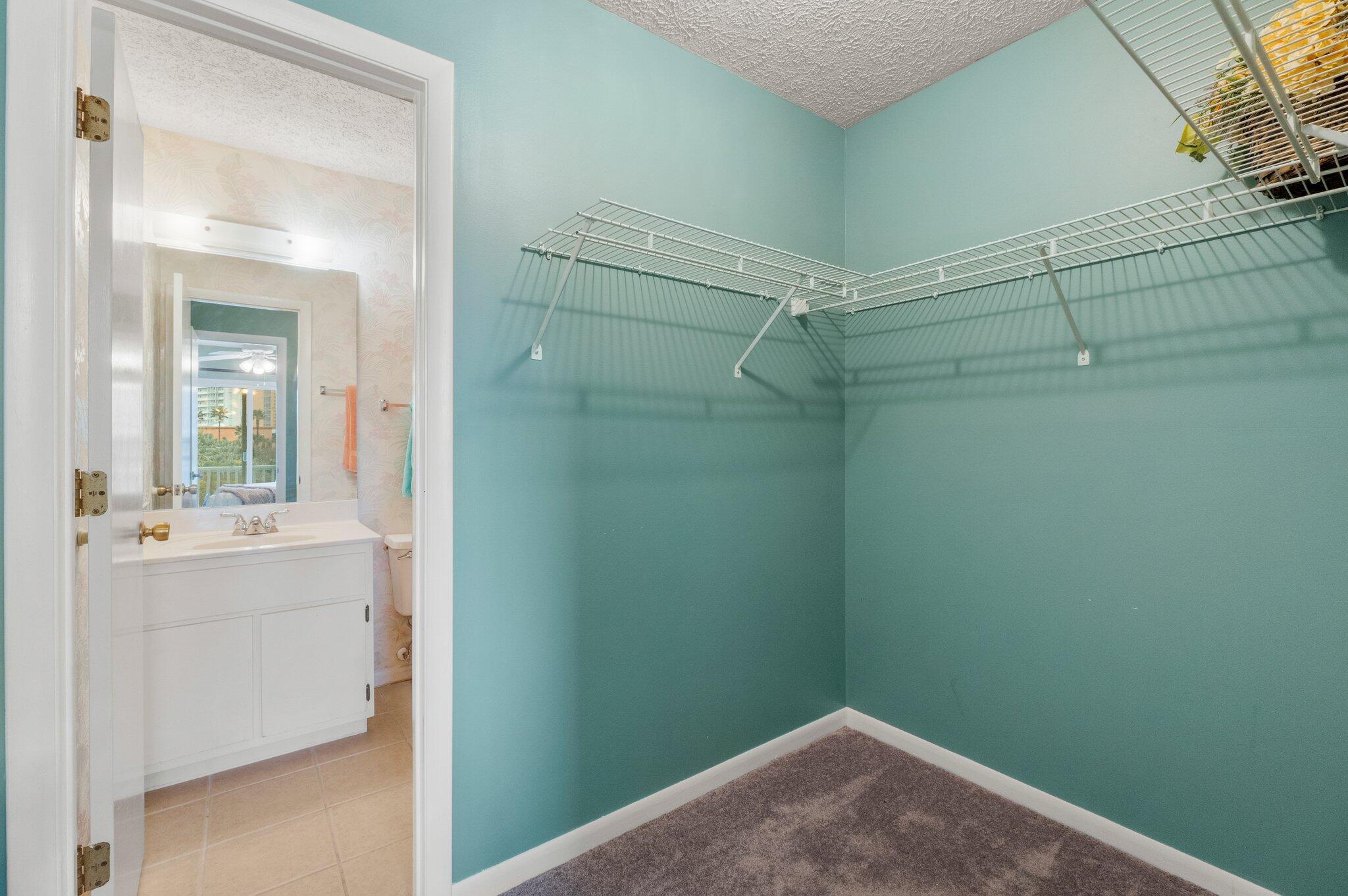 SOUTHWIND 3 CONDO - Residential